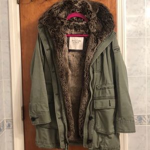 Abercrombie and Fitch olive green fur coat jacket